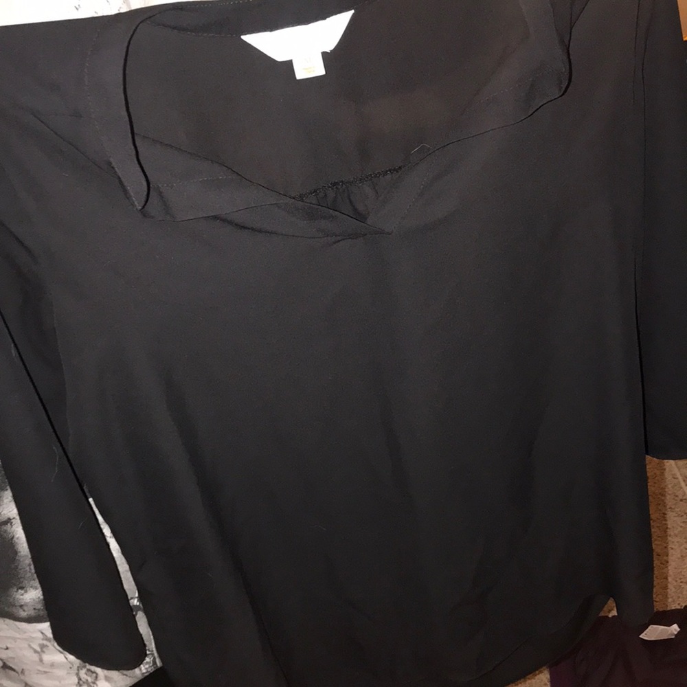 Clothes - Picture 2 of 6